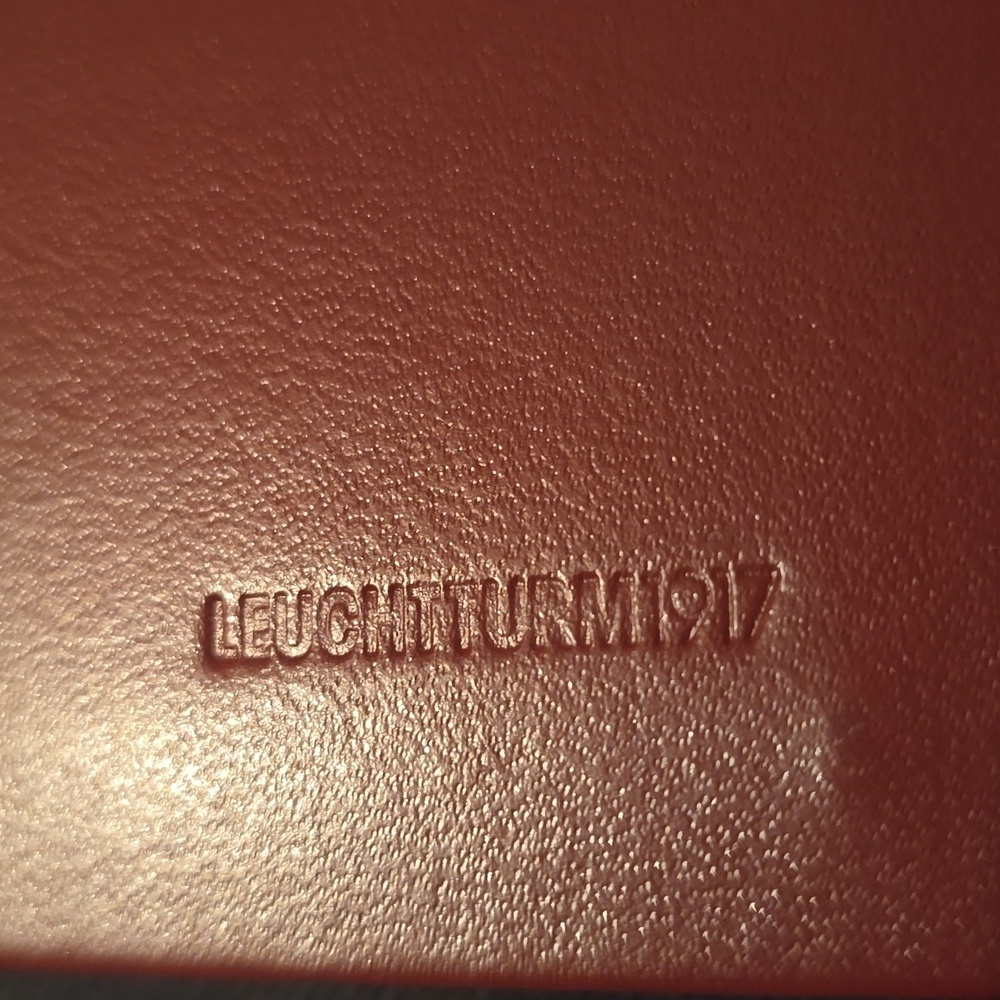 ❤️BUY 5 GET 3 FREE Leuchtturm1917 Dotted Notebook Medium (A5), Retail $25.50US - Picture 10 of 12